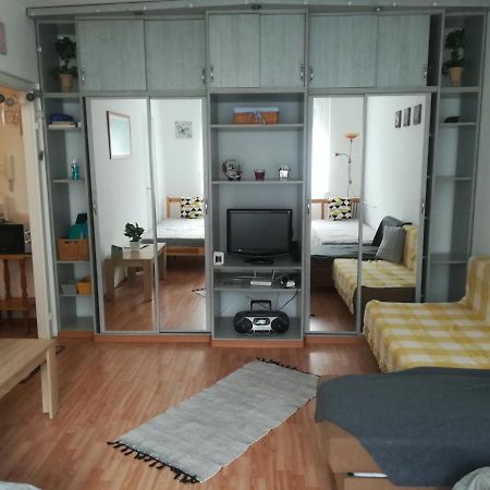 Var Apartman 미슈콜츠 외부 사진