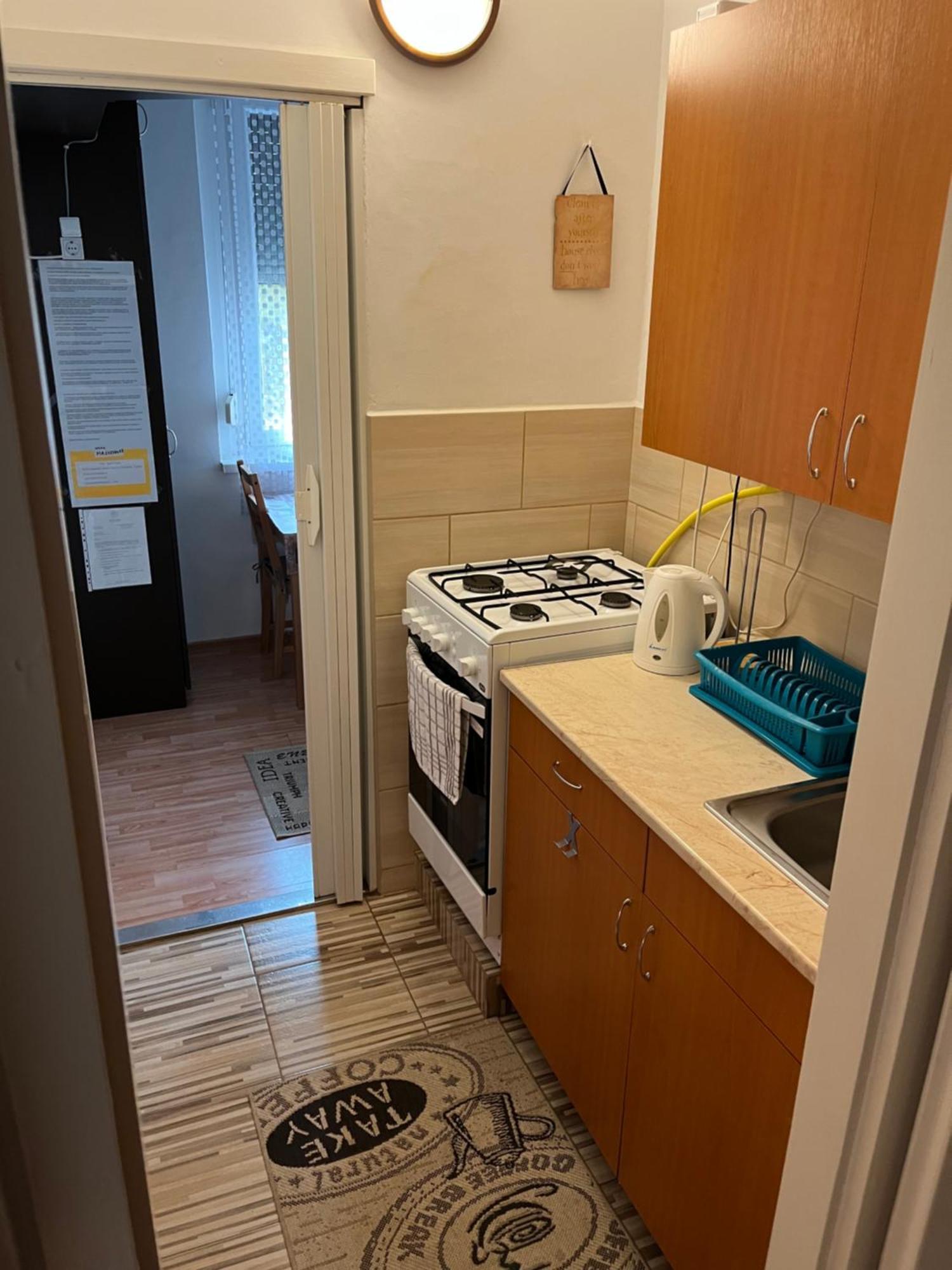 Var Apartman 미슈콜츠 외부 사진